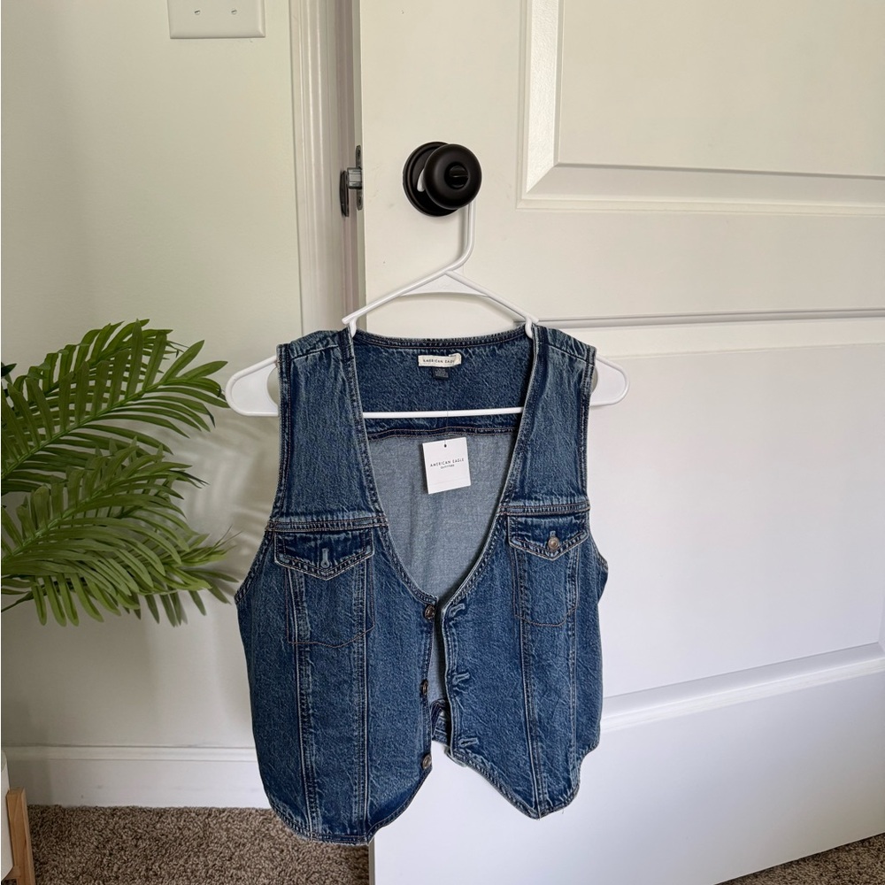 NWT - American Eagle Denim Vest